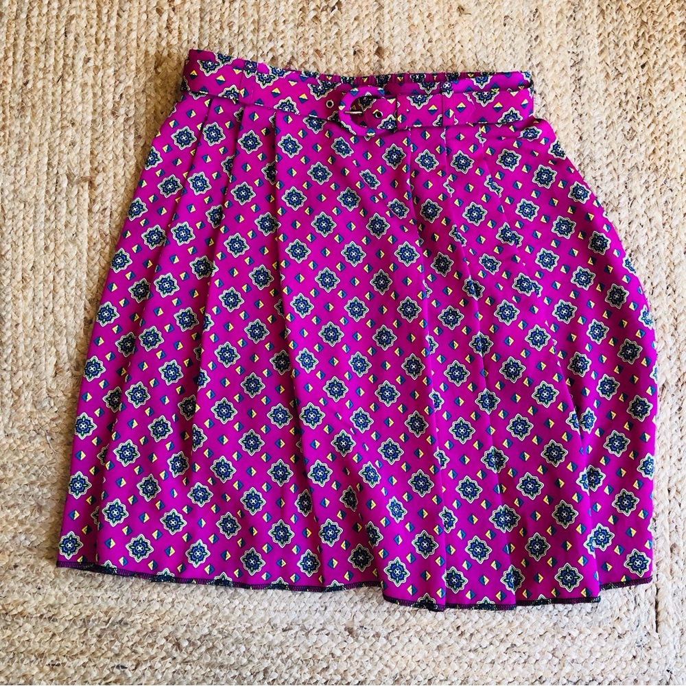 Vintage 1980’s Pink Paisley Pleat Mini Skirt Retro U.K. size 10 - Picture 6 of 6